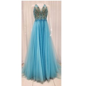 Lite light blue dress 3